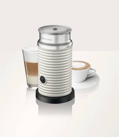 Nespresso Aeroccino 3 Milk Frother - White condition 10/10 ha England