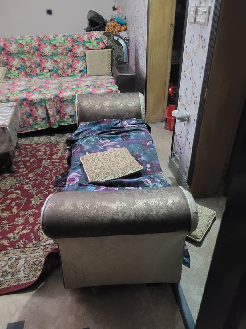 Sofa couch 2