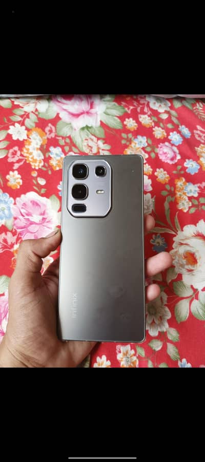 Note 50 10/10 condition