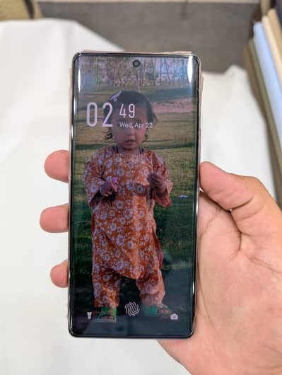 infinix note 40,, 8 , 256 with 3 months warrenty