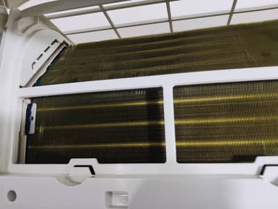 Haier 1.5 DC inverter very less used