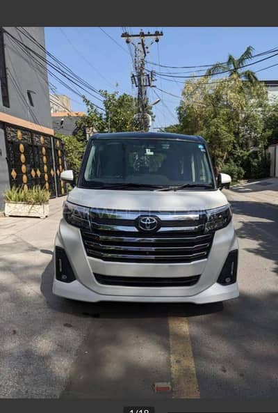Toyota Roomy Custom 2022