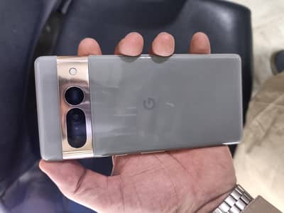pixel 7 pro with box charger