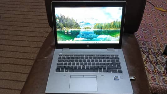 Laptop hp 9.5 /10 all ok no any fault