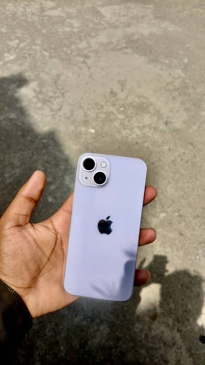 iPhone 14