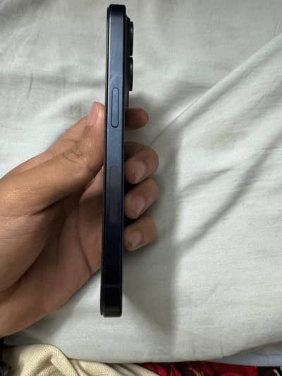 iPhone 15 Pro Blue - 128GB - 86% BH - JV - 10/10 Condition