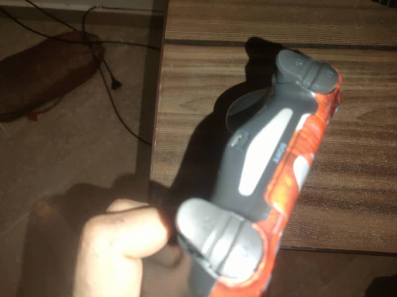 PS4 CONTROLLER 2
