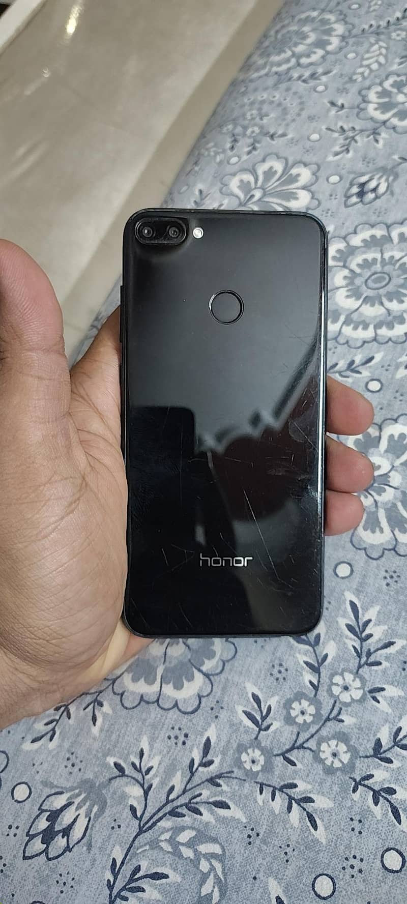 honor 9i 0