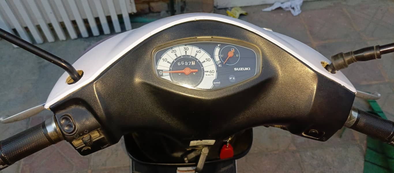scooty 2