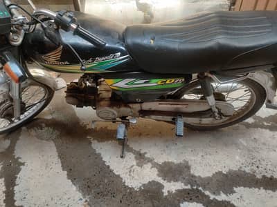 Honda CD 70 for Sale – Neat & Well Maintained Bike