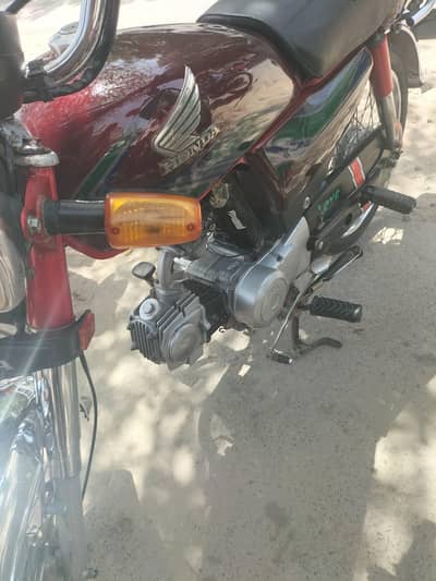 Honda CD70 bike 18 model bil kul fit