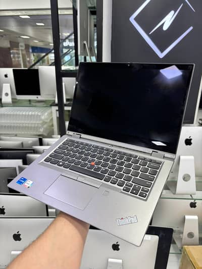 Lenovo ThinkPad X1 Yoga Gen 6 Core i7 11th Gen 32GB RAM 256GB SSD