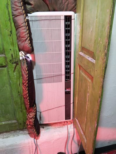 JAPANI Original AC Floor Standing
