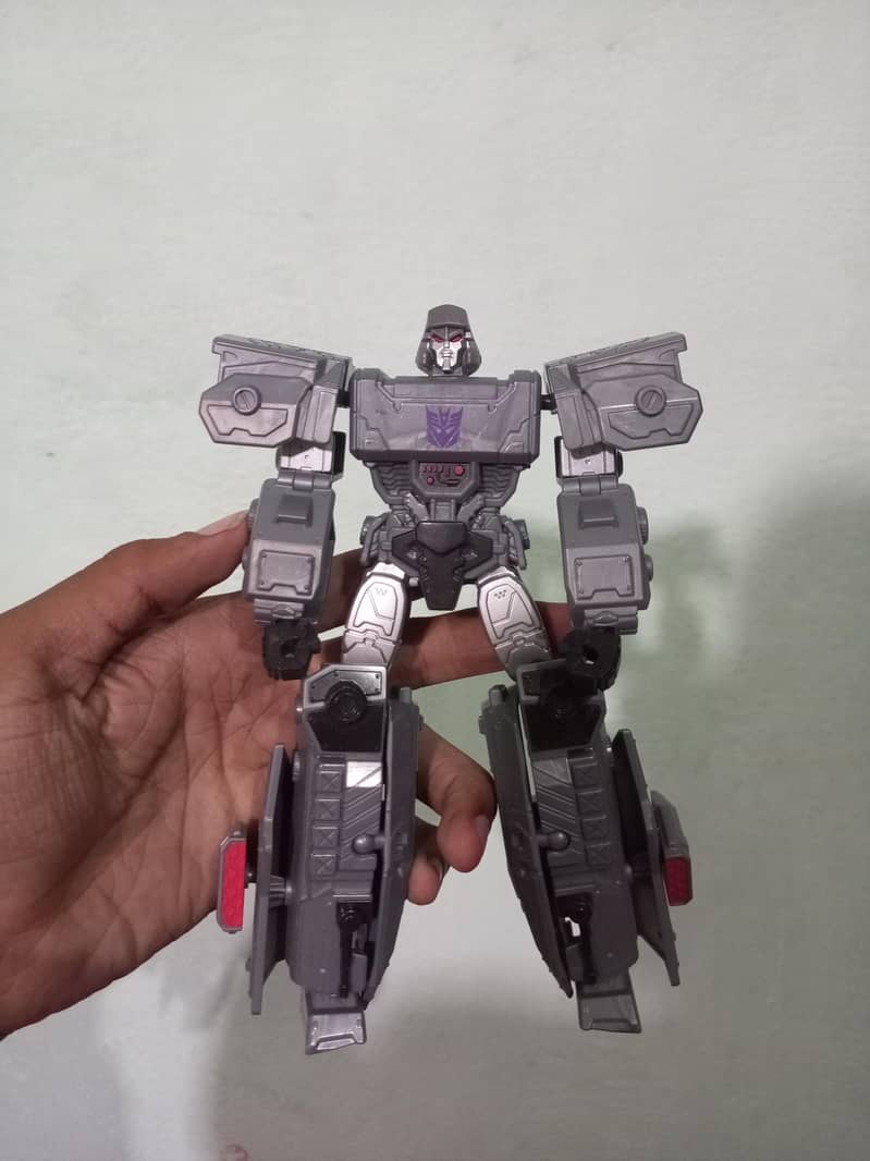 Transformers action figures 4