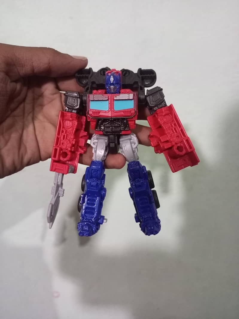 Transformers action figures 5