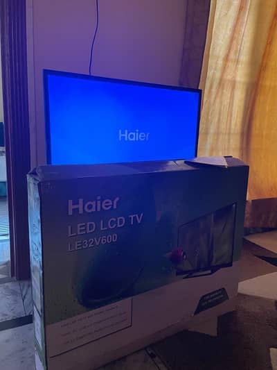 Haier 32 Inch LED LCD Complete Box Available urgent sale