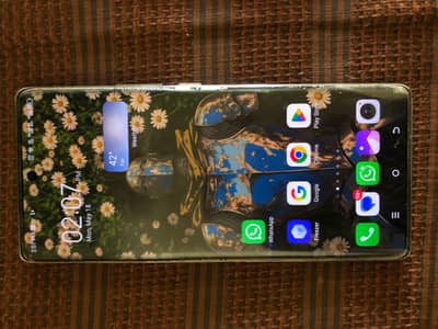 Techno Spark 20 pro plus 8Ram+256Storage
