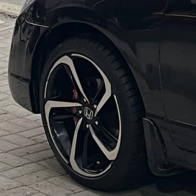 18 inch rims for sale (Accord Style) in perfect condition