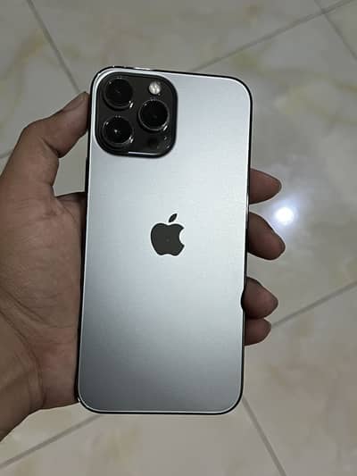 Iphone 13 Pro Max 256gb pta approved                11 12 14 15 16 17