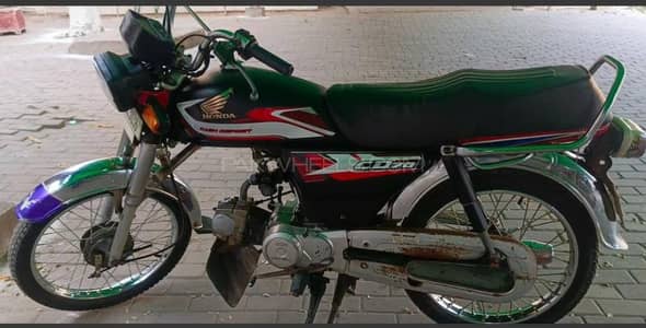 Honda CD 70 2013 model red colorl