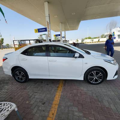 Altis 1.6 model 2018 white colour auto matic