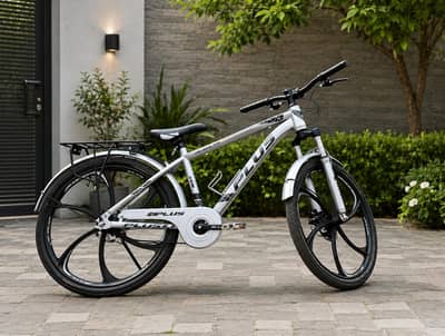 Almost new cycle only serious buyers contact with me