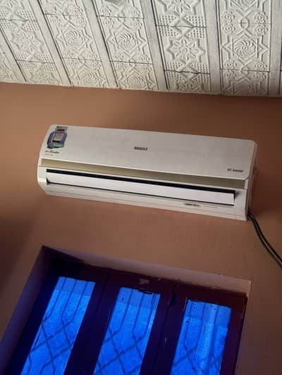 Orient DC Inverter Ac (GoldFin)