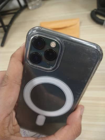 iPhone 11 Pro 256GB (Bypass) – Midnight Green | Original Box