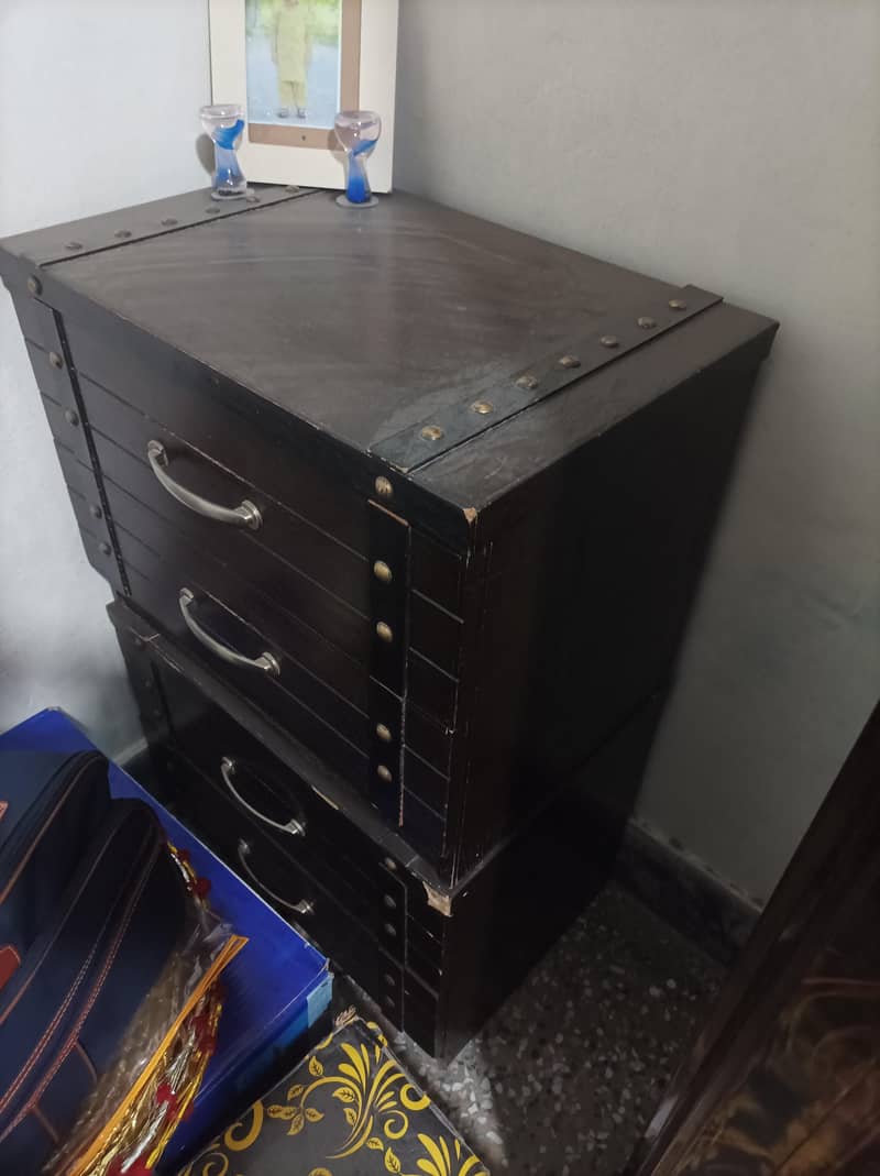 Double Bed Large Size 3