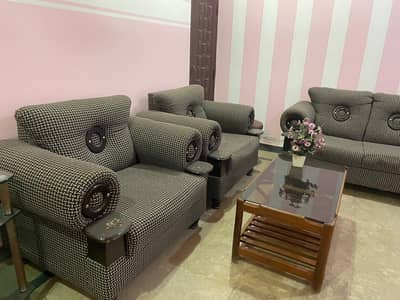 5 seater beautiful sofa set