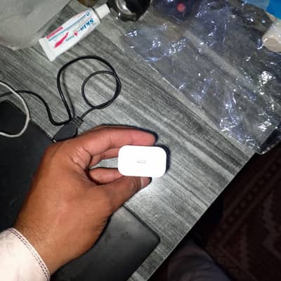 iphone type adaptor 25W