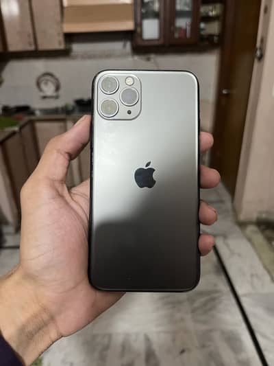 iPhone 11 Pro 83 health