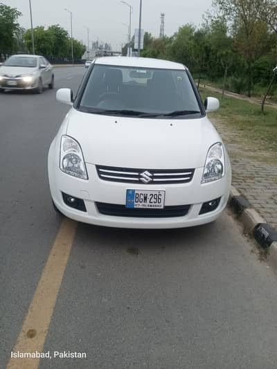 Suzuki Swift DLX Automatic 1.3 Navigation 2021
