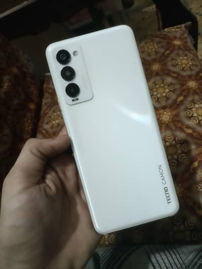 TECHNO CAMON 18T