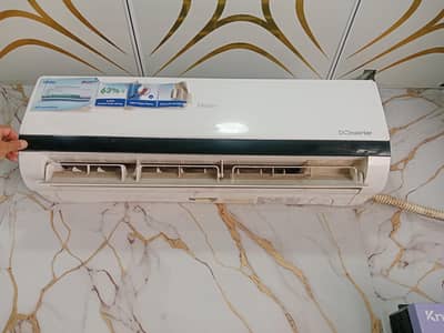 Haier Ac DC inverter 2.5 year used fresh