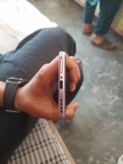 urgent sale kArna ha .