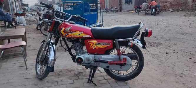 Honda 125 03046573405