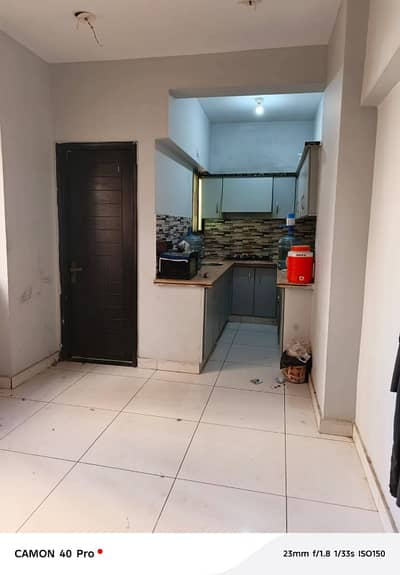 2 bed dd 6 floor flat for rent