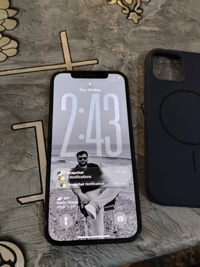 iPhones 12 64gb