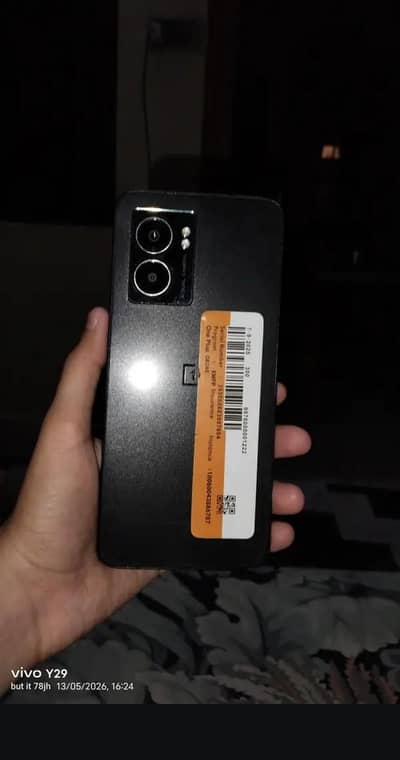 OnePlus n300