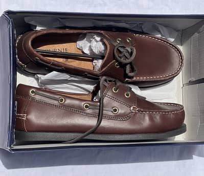 Premium Brown Leather Boat Shoes – New in Box - Size [43]