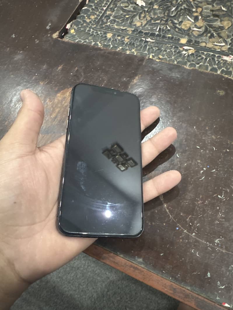 iPhone X 1