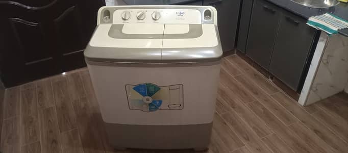 Top load semi automatic washing machine available for sale.