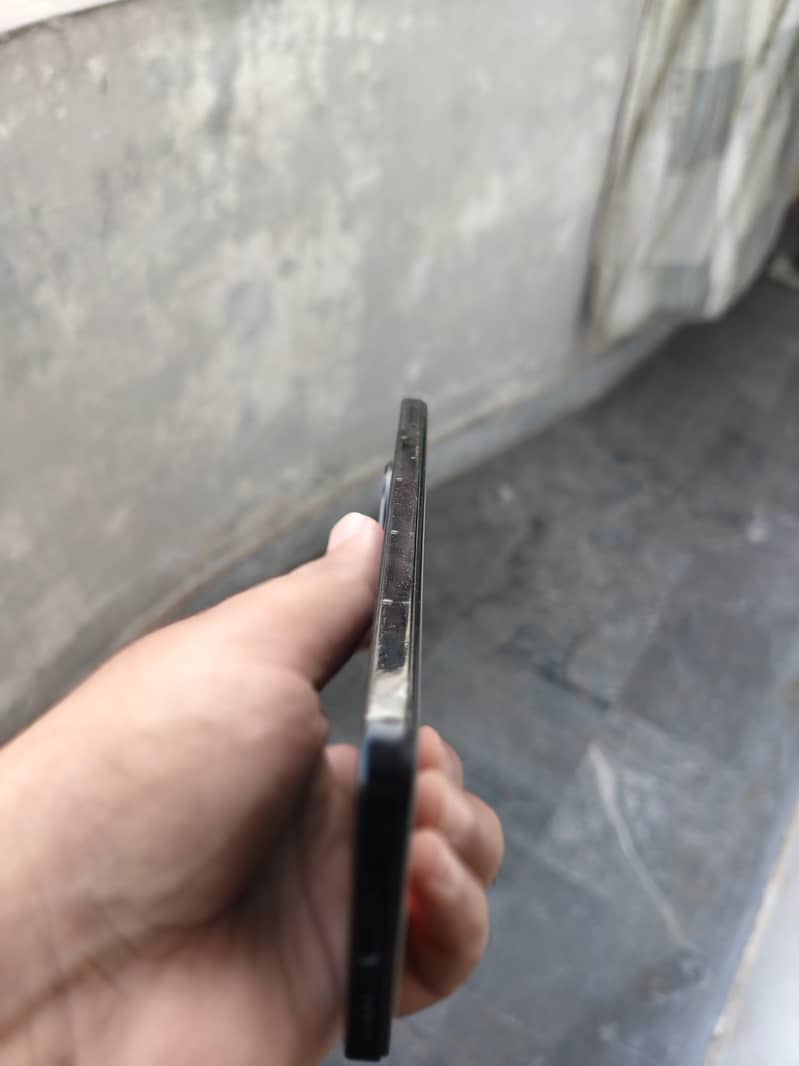 Poco C75 4