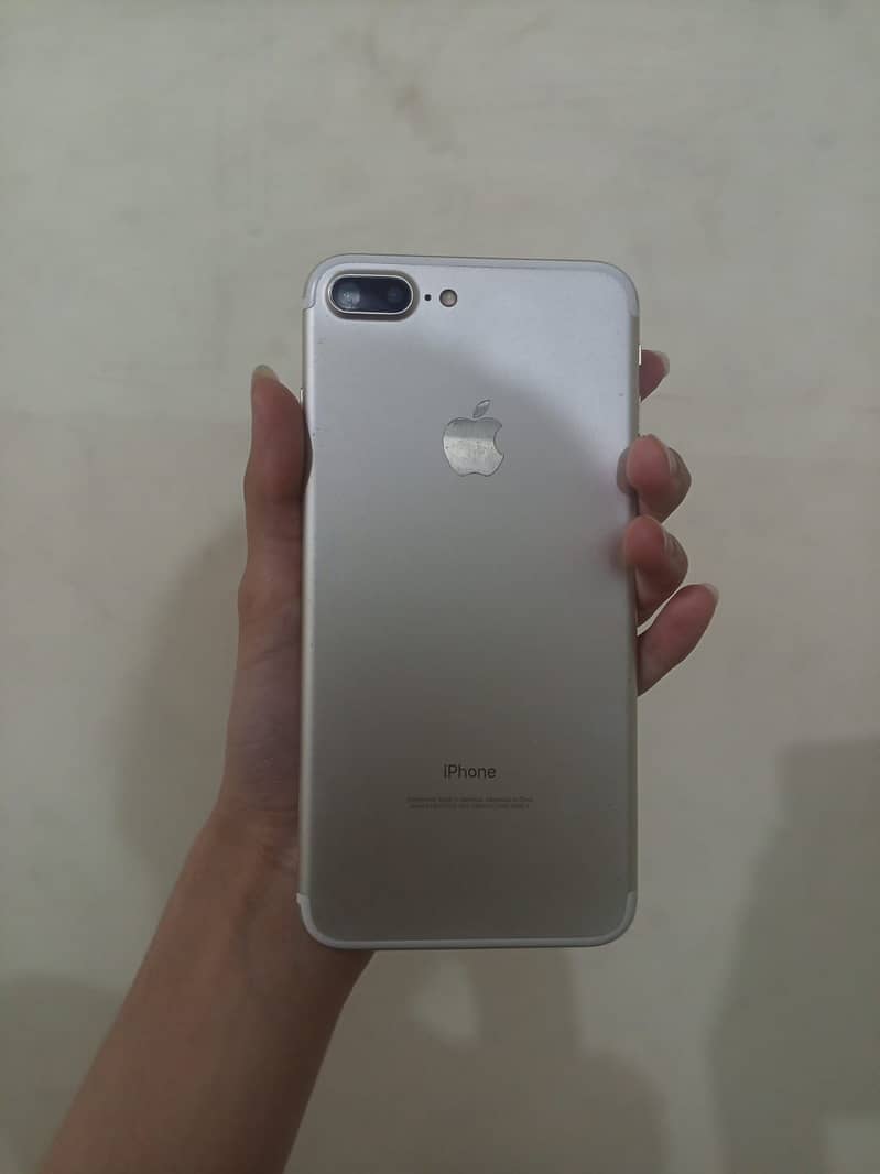 iPhone 7 plus 1