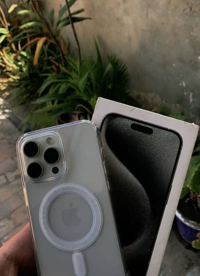 iphone 15promax white (256 gb) (100 health) (non pta)