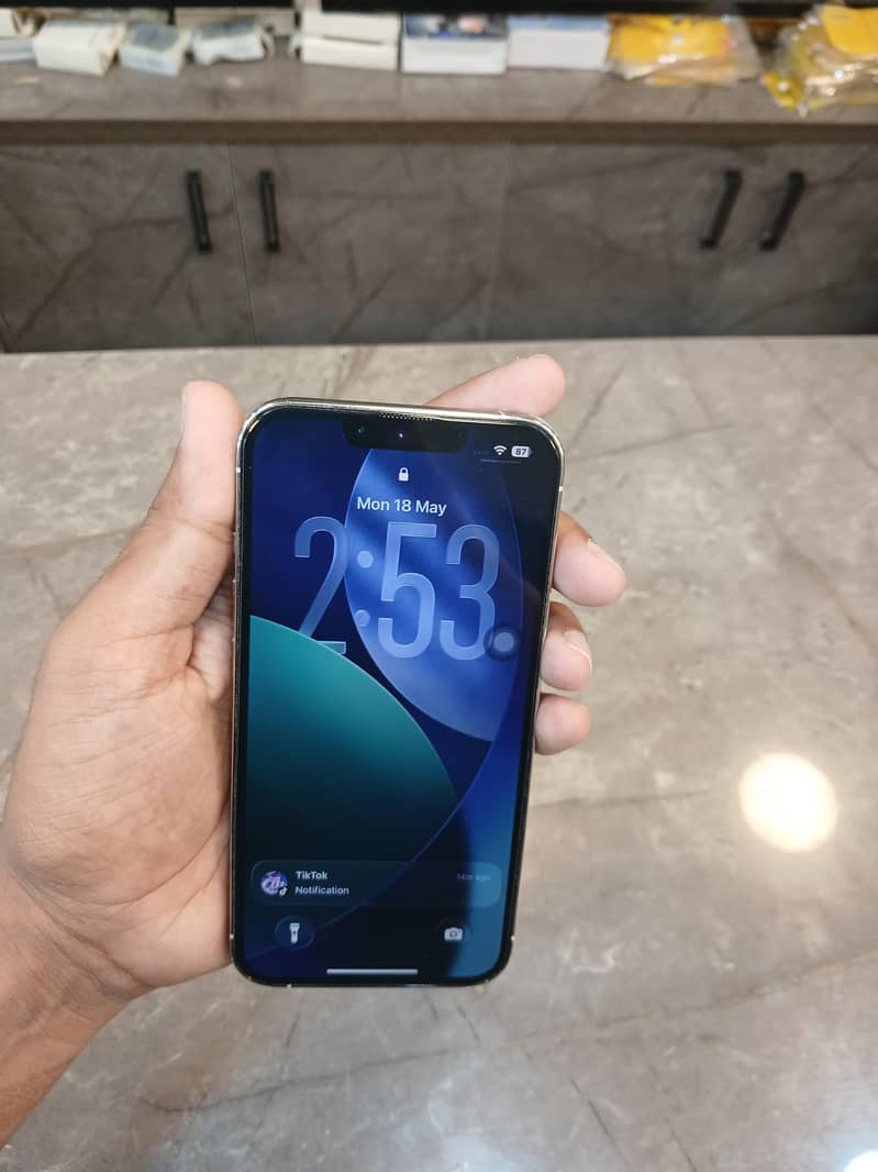 Iphone 13 pro 2