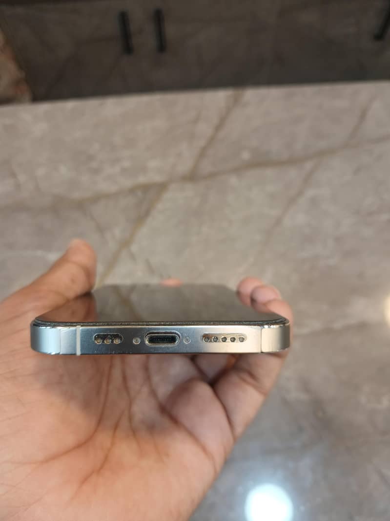 Iphone 13 pro 4