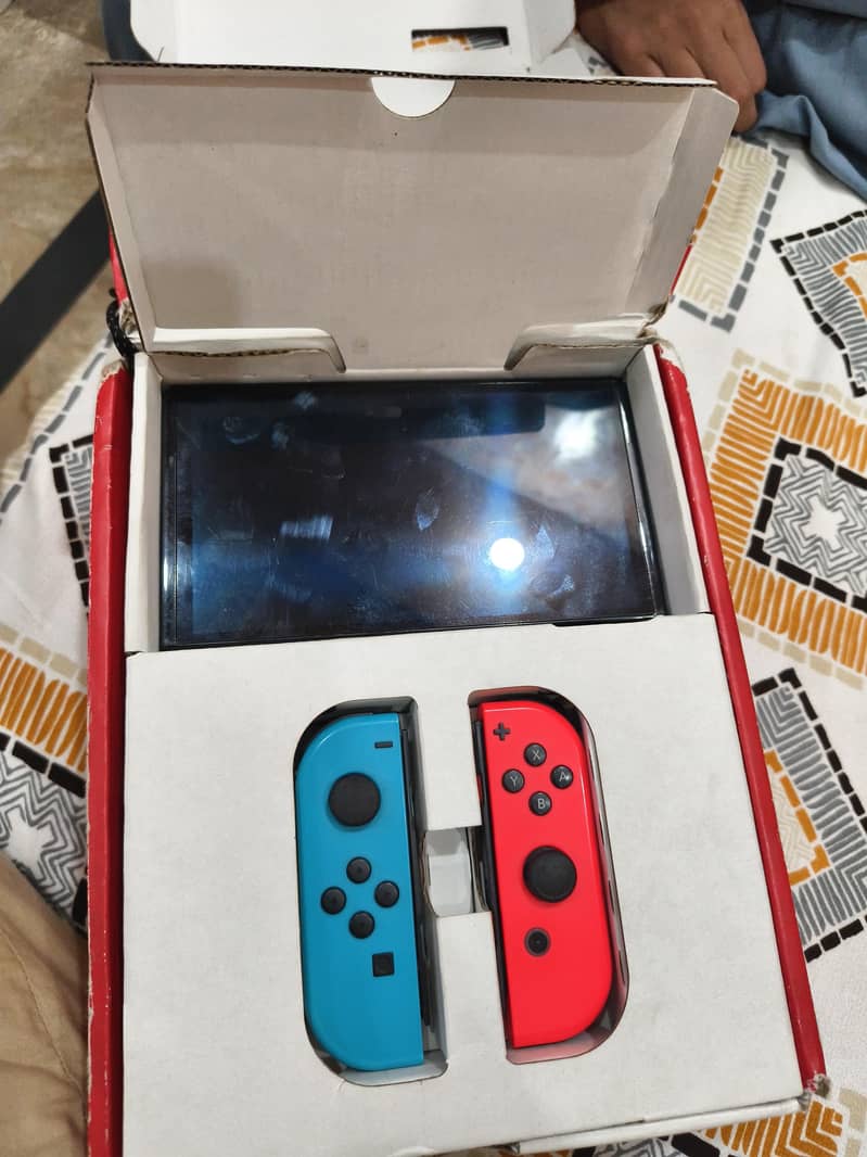 ninetendo switch OLED 6