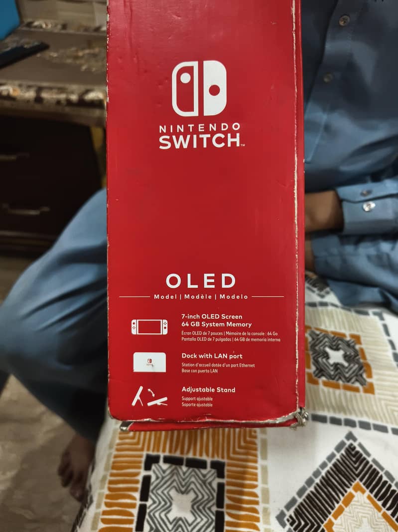ninetendo switch OLED 8